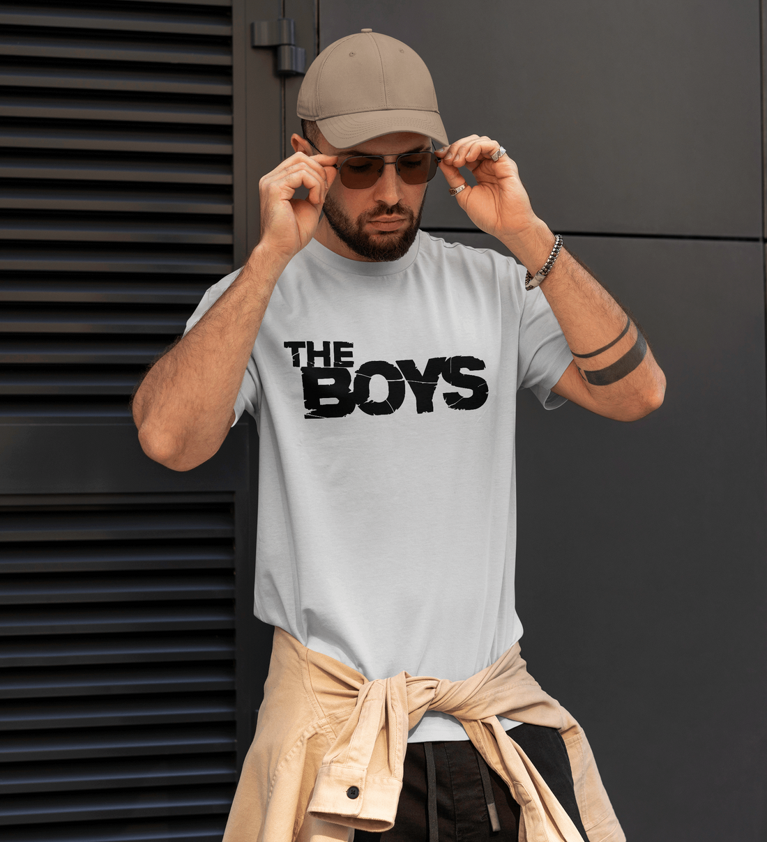 The Boys : Men Black Slim-Fit Half Sleeved T-shirt